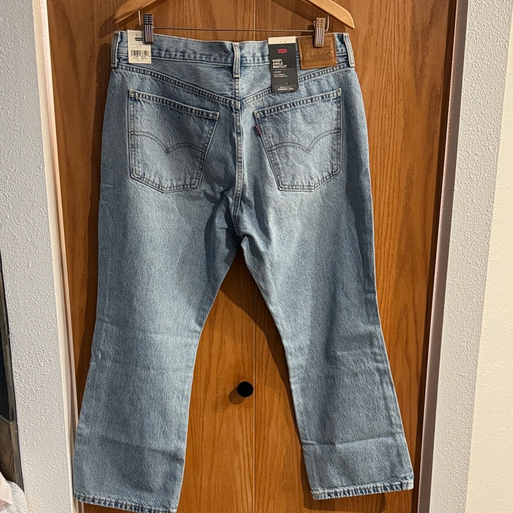 NWT Levi’s midi ankle boot cut 32x27